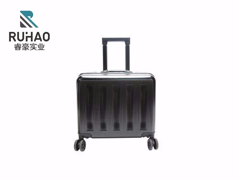 17寸萬向輪拉杆（gǎn）箱（xiāng）